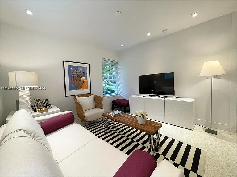 9121 SW 85th St — Photo 34