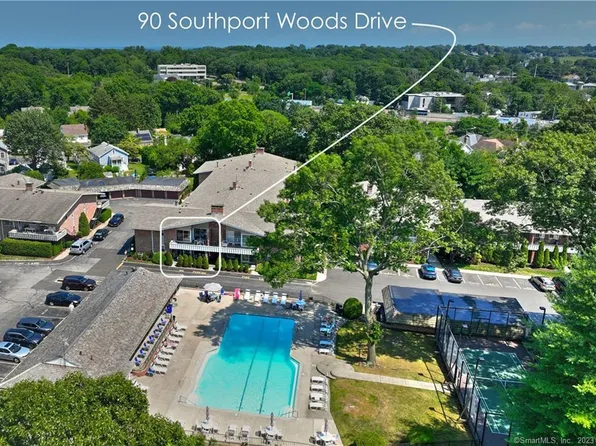 90 Southport Woods Drive #90, Fairfield, CT 06890