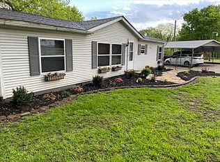 107 W Church St, Decker, IN 47524