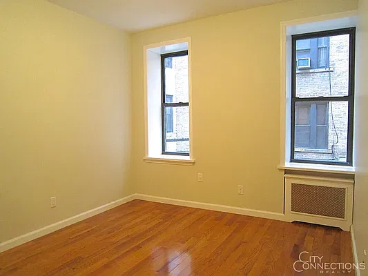 Rented by City Connections Realty | media 17