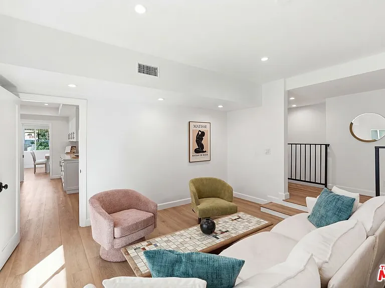 324 S Elm Dr #101 — Photo 13