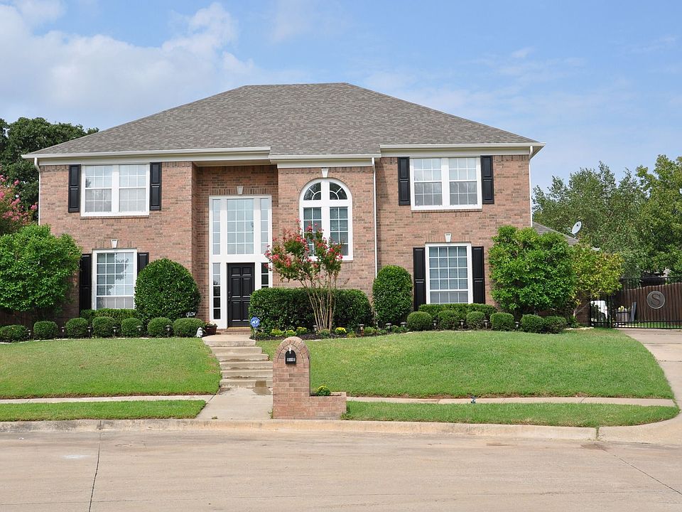 1st image of 1524 Heather Ln