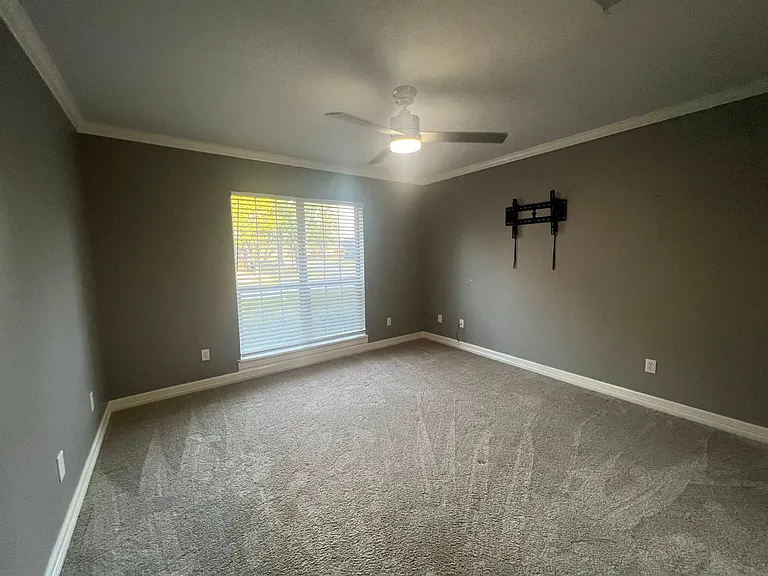 106 Hanging Moss Ln — Photo 21
