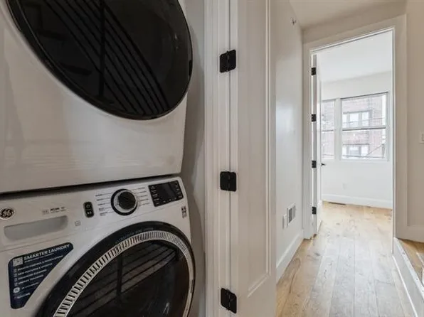 259 Liberty Avenue image 10 of 24