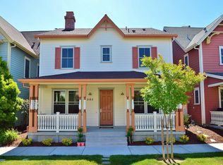 2102 Drake Ln, Hercules, CA 94547