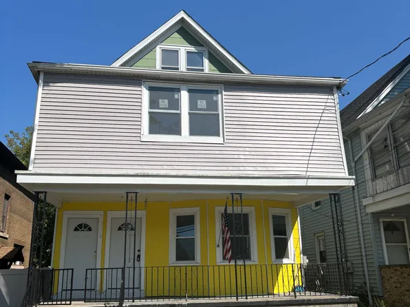 2230 Grand Ave APT 3, Niagara Falls, NY 14301