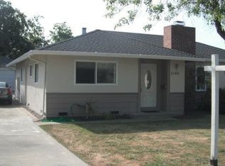 2140 Trousdale Dr, Burlingame, CA 94010