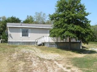 211 W Williams Rd, Sturgeon, MO 65284