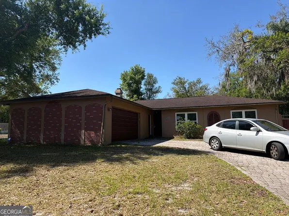 10916 N 19th St, Tampa, FL 33612