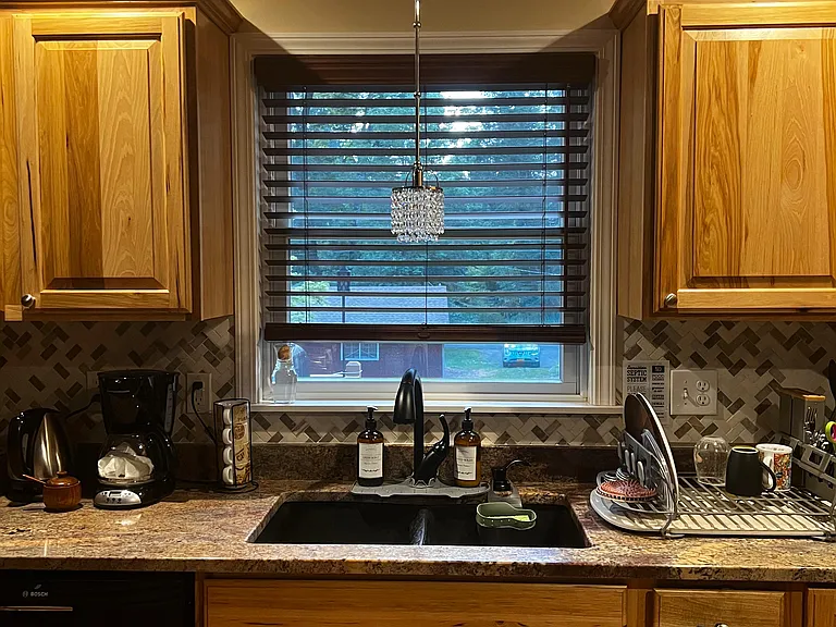 57 Shore Dr — Photo 20