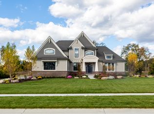 7481 Mulberry Dr, Washington, MI 48095