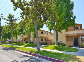 Orangewood Pines