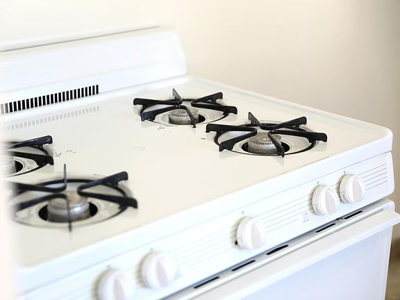 4th image of 8436 Blackburn Ave APT 1