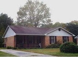 29 Cherry Tree Ln, Bamberg, SC 29003