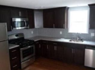 29 Myrtle Sq #1, Gloucester, MA 01930