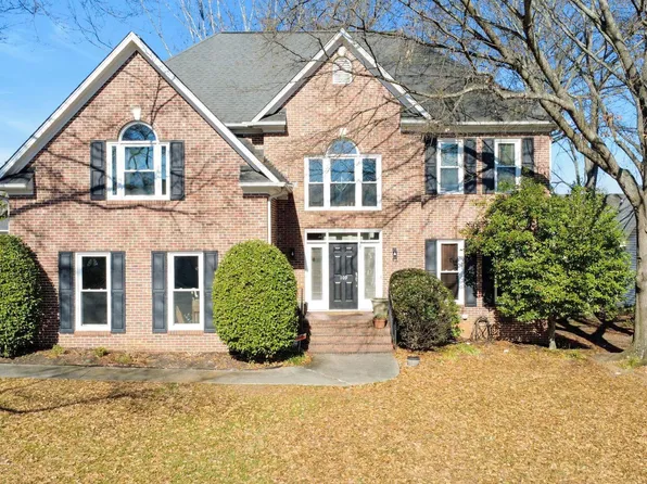 109 E Hypericum Ln, Greenville, SC 29615