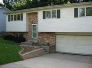 1001 Diane Ct, Springfield, IL 62702