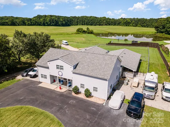 1776 Walter Bowen Rd, Henderson, NC 27537