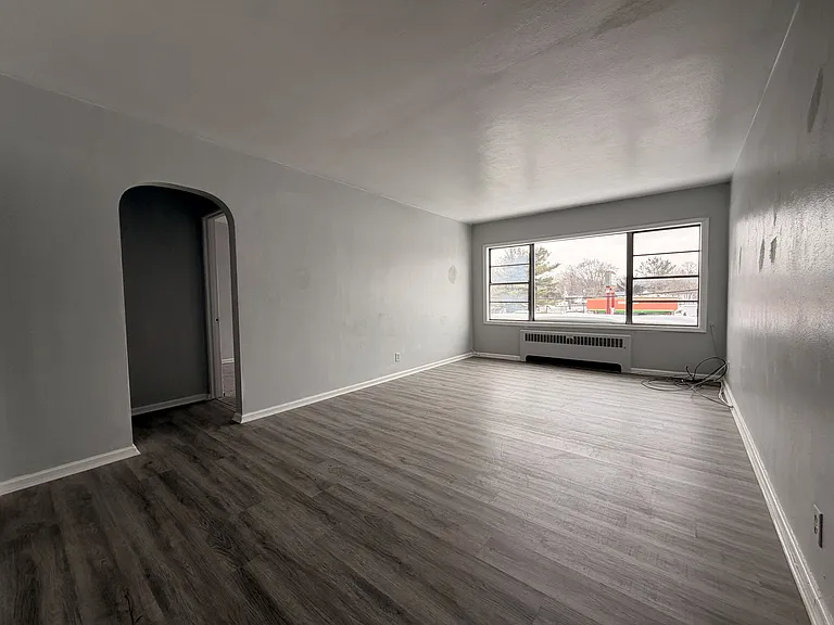 417 N Dixie Way #3 — Photo 1