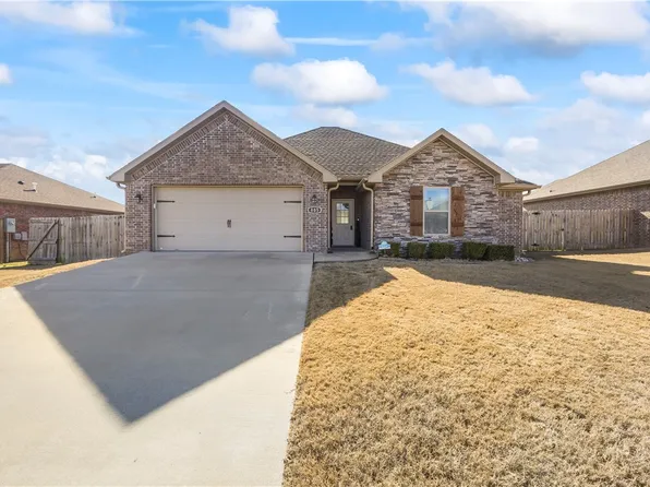 805 64th, Bentonville, AR 72712