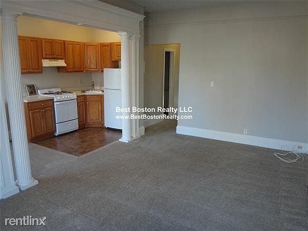 1st image of 29 Longwood Ave #6