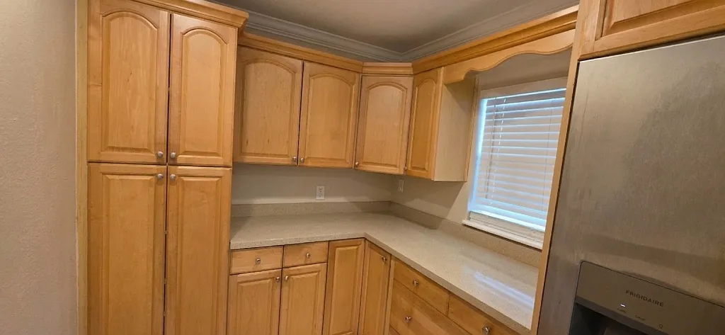 3 bed, 1288 sqft, $1,800 — Photo 4