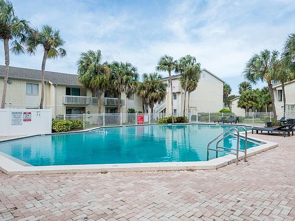 3rd image of 7531 Palmera Pointe Cir Unit 101