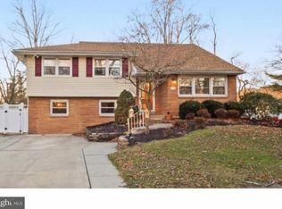 506 Lee Ann Rd, Cherry Hill, NJ 08034
