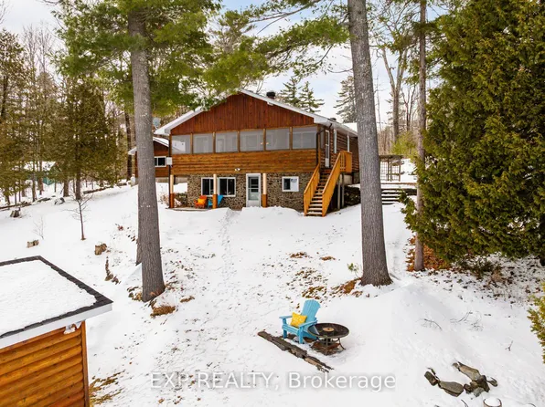 1094 Snye Rd, Lanark Highlands, ON K0A 3L0