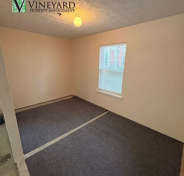 231 Village Square Dr — Photo 27