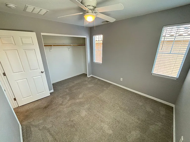 10612 Forum Peak Ln — Photo 35