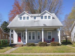316 Brown Ave, Hopewell, VA 23860