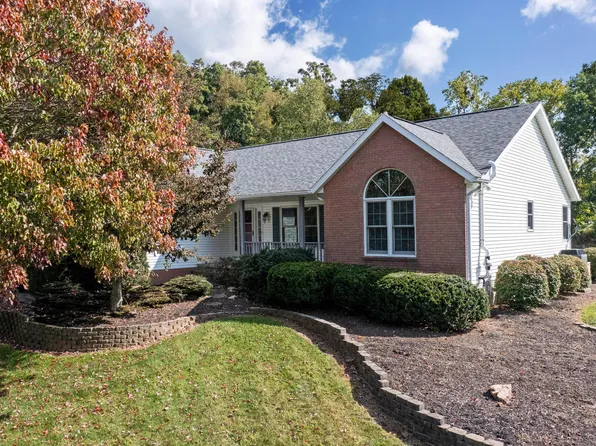 1166 Hathaway Rd, Bellville, OH 44813