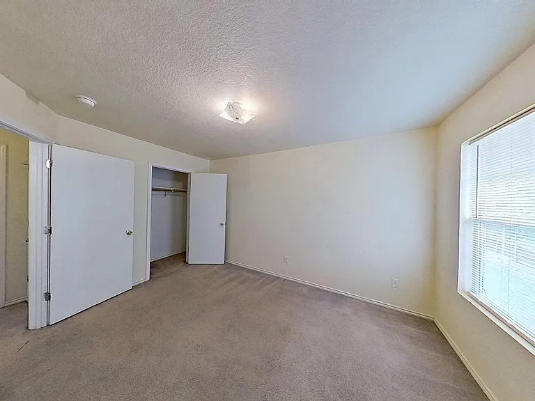 4002 Madison Dr #A — Photo 16