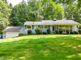 1445 Elm Grove Ave, Akron, OH 44312