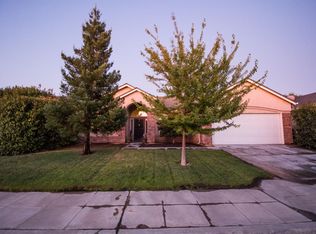 3048 N Filbert Ave, Fresno, CA