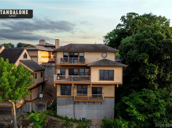 675 Cedar Rd #675, Lake Ozark, MO 65049