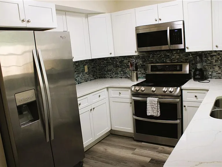 1235 Sweet Pine Dr — Photo 2