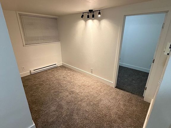 3rd image of 1420 Alice Ave #4