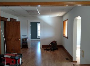 334 S Elm St, Pretty Prairie, KS 67570