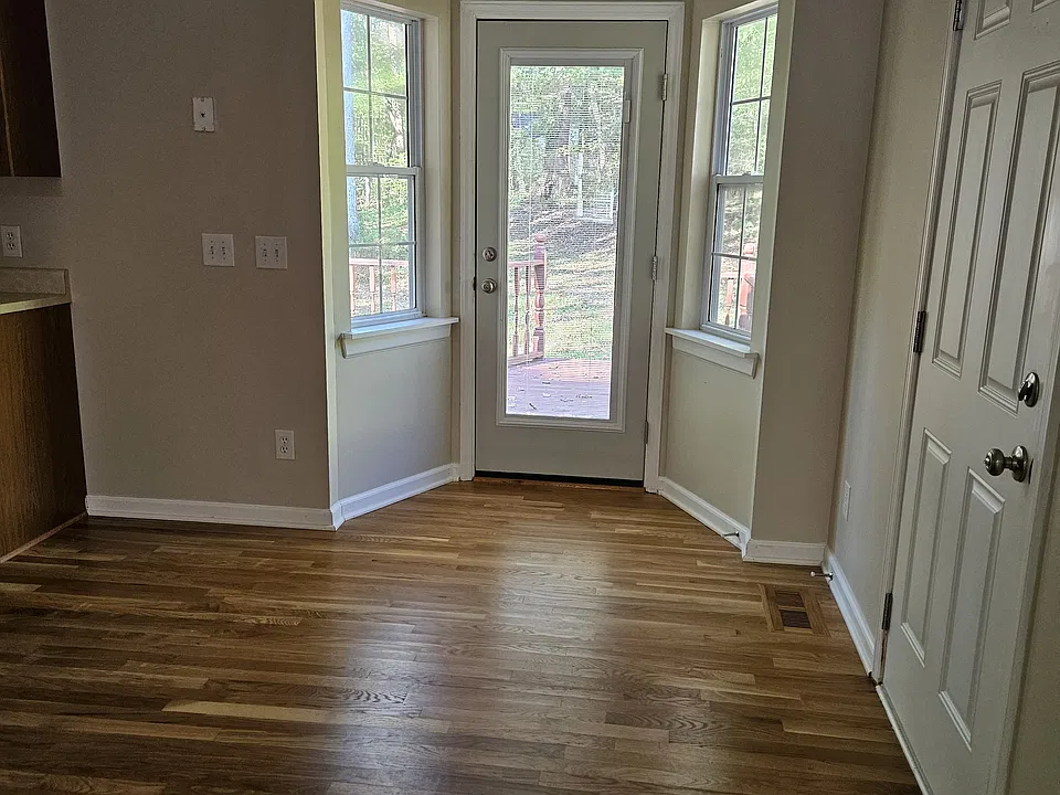 144 Mills Forest Ln