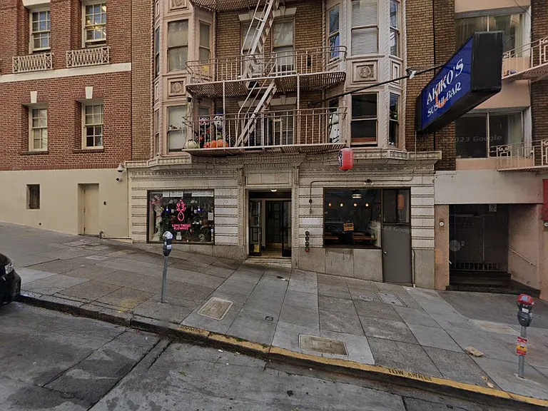 542 Mason Street — Photo 1