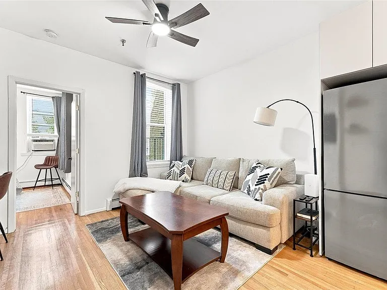 554 Observer Hwy #3R — Photo 14