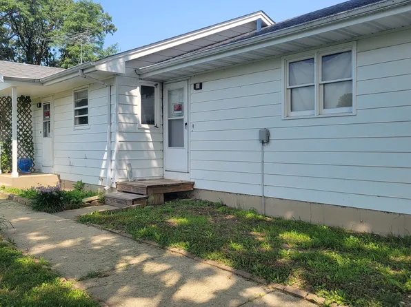 39W340 W Route 20, Elgin, IL 60124