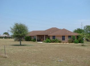 211 Sunbelt Loop E, Seguin, TX 78155