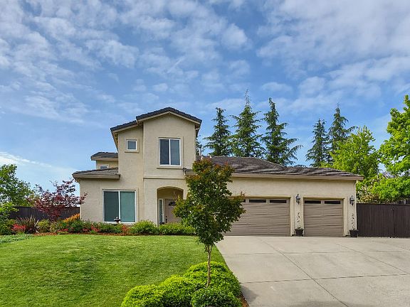 3rd image of 484 Rockport Cir