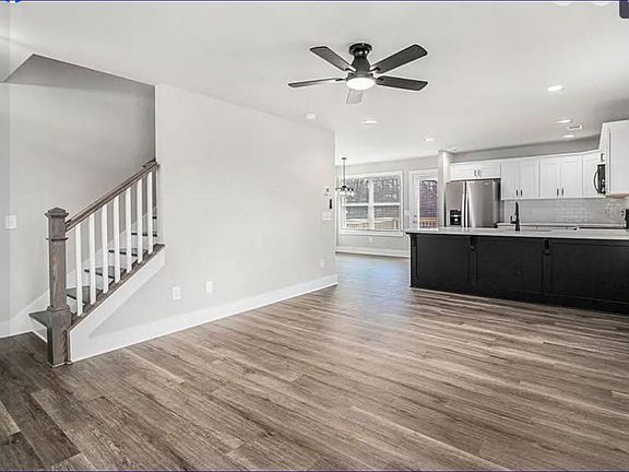 5th image of 5080 Chrysler Dr