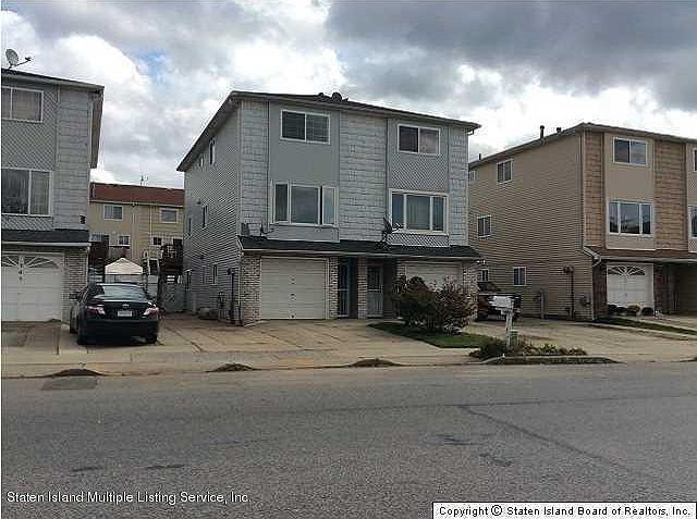 2nd image of 147 Amity Pl