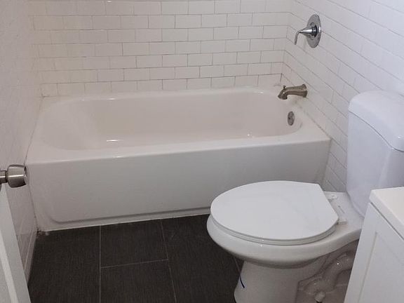 2nd image of 9926 1/2 Anzac Ave #1/2