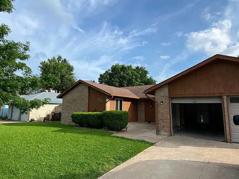 713 Braesgreen Dr — Photo 65